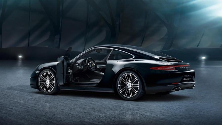  Porsche 911 Carrera Black Edition 2015 года  (фото 8 из 22)